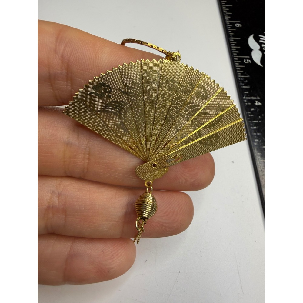 Gold Tone Folding Fan Pendant Necklace Etched Crane Pine Tree Korea 18in Chain